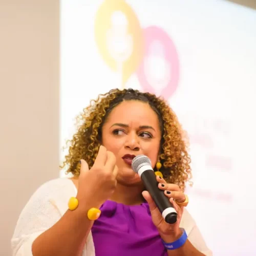 A voz a vez das mâes 2022 Elisama Santos 04